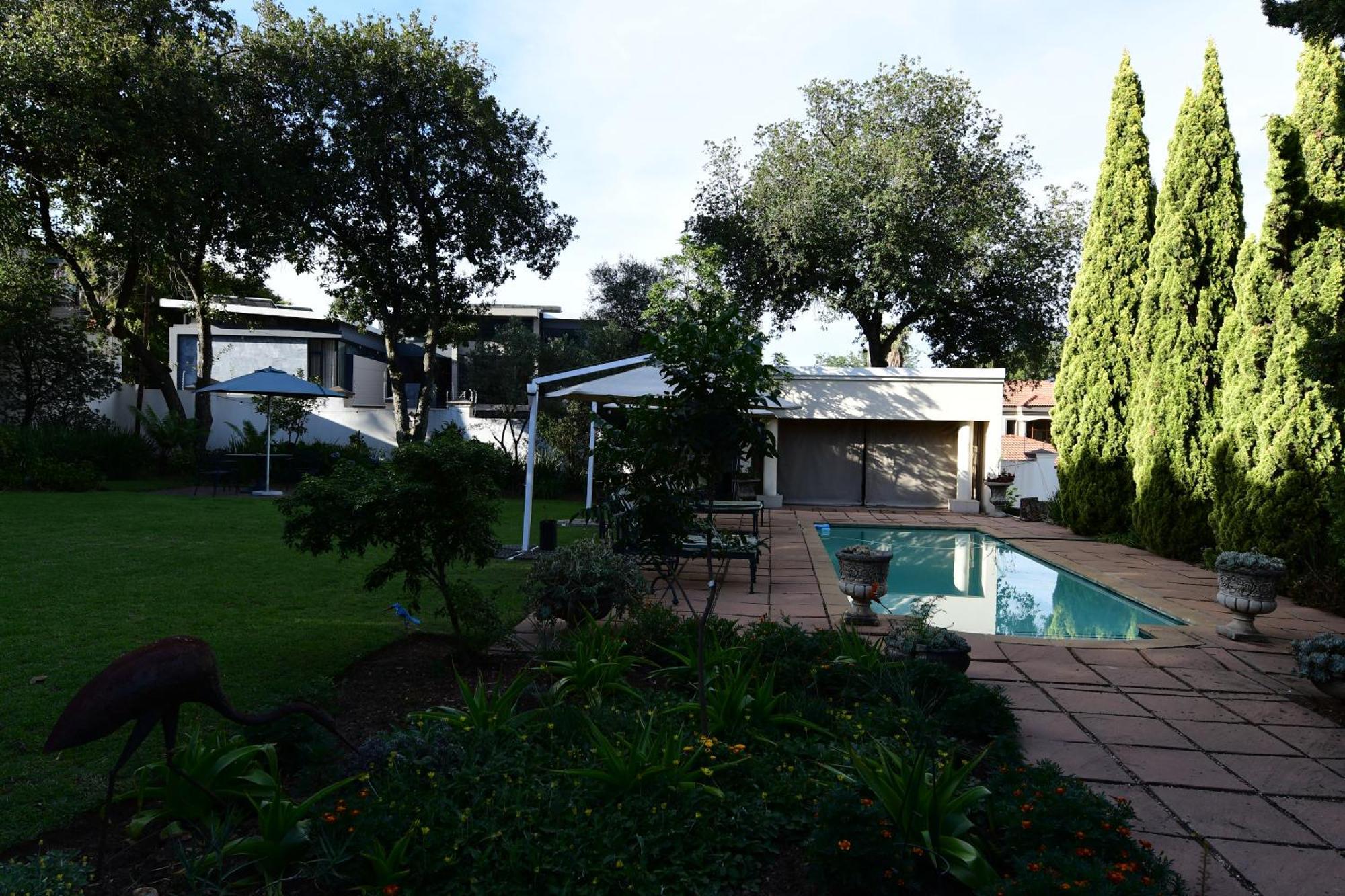 Highgrove Guesthouse Johannesburg Exterior photo